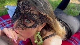 Incontro Una Bionda Troia a Una Festa in Maschera e La Scopo Fino a Inondarla Di Sborra (ITALIANO)