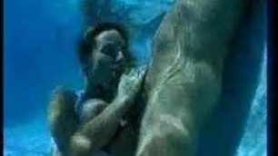 TWO AMAZING GIRLS GIVING HEAD UNDER WATER